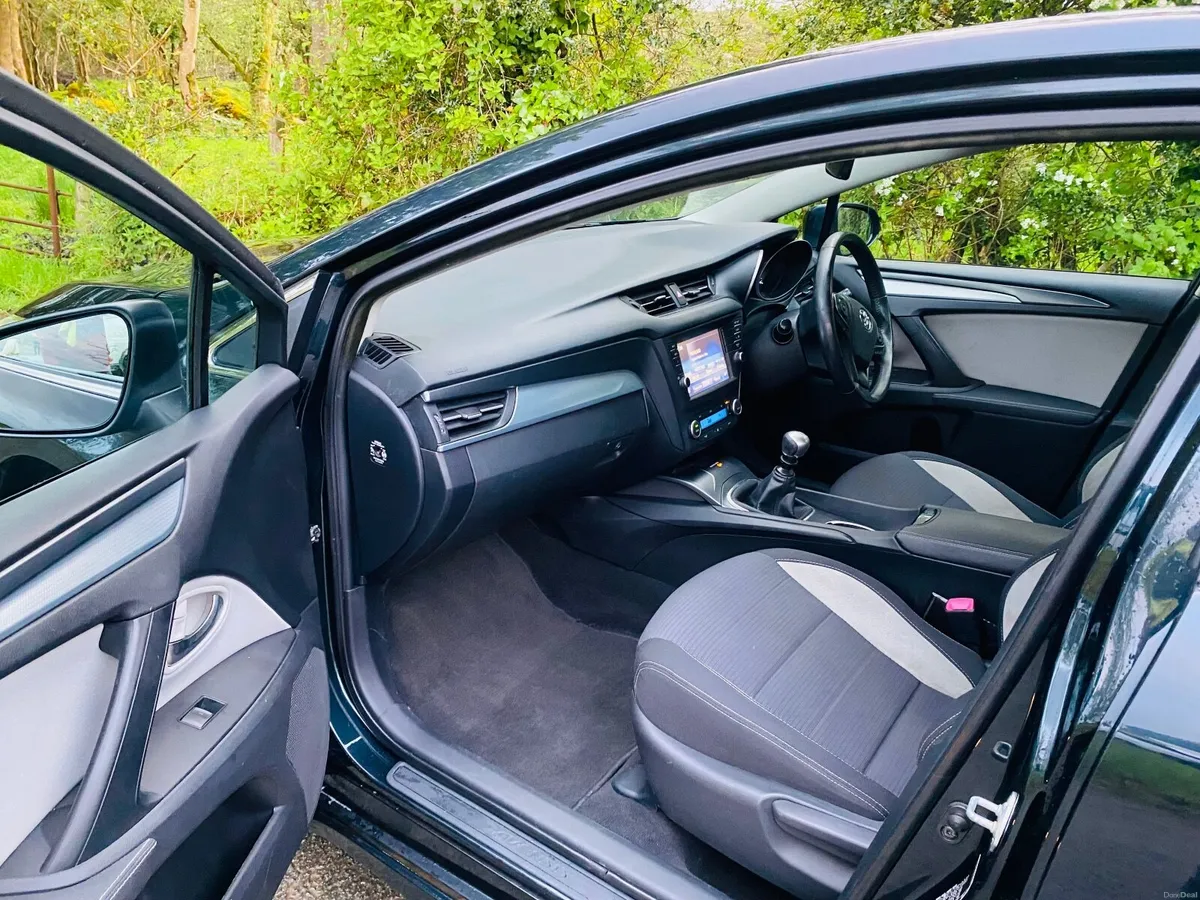 Toyota Avensis 2016 - Image 4