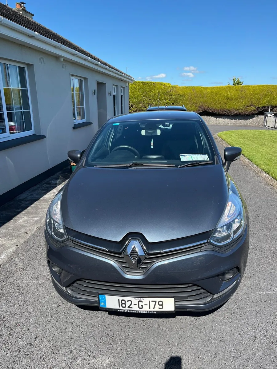 Renault Clio - Image 1