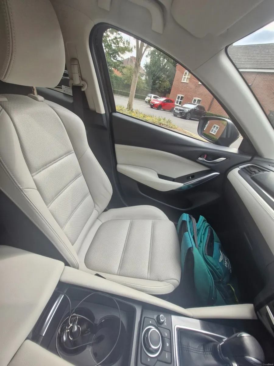 Very low mileage Maxda 6 diesel for sale - Image 4