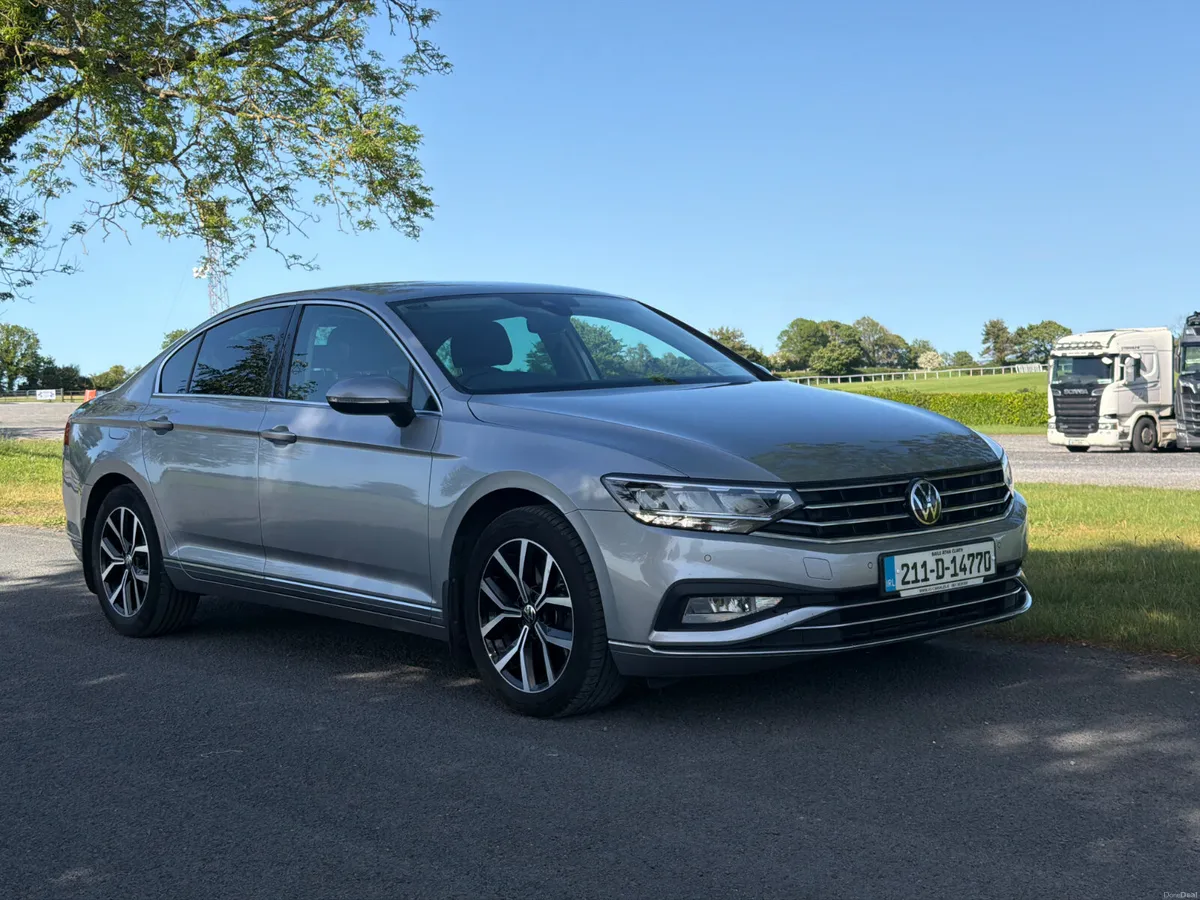 Volkswagen Passat 2021 Elegance 2.0 TDI - Image 1