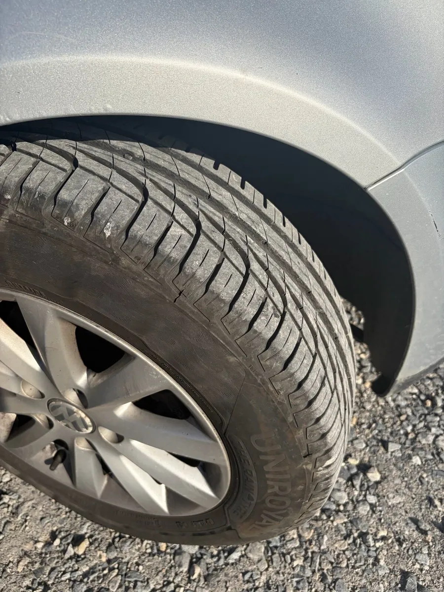 2008 Volkswagen Golf - Image 3