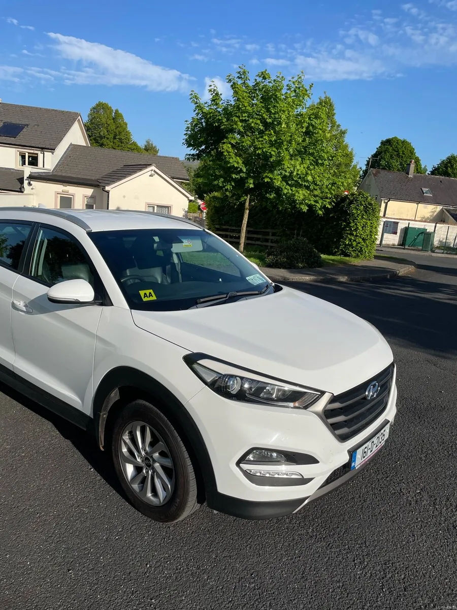 2016 Hyundai Tucson executive - Image 2