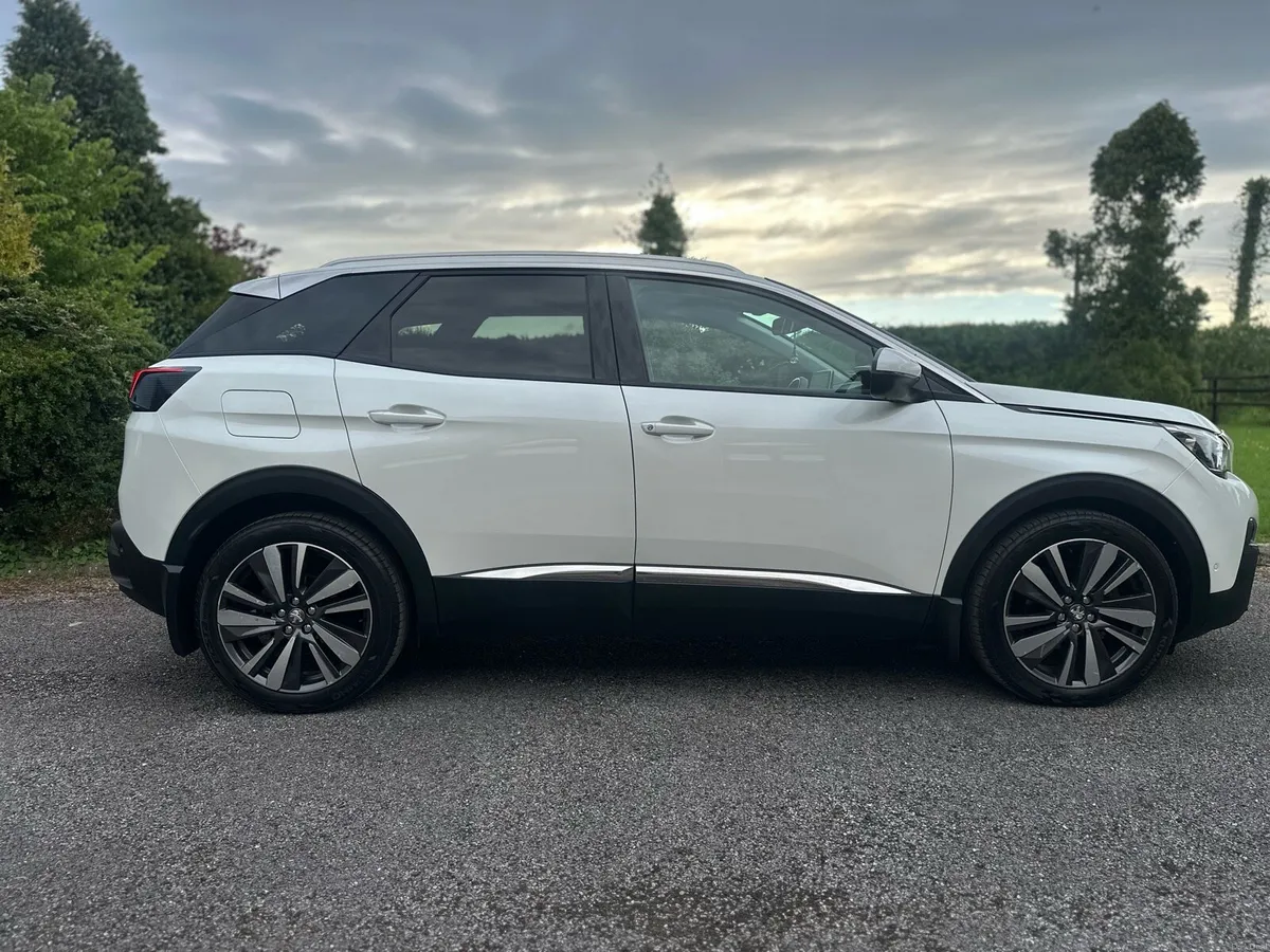 Peugeot 3008 Allure 1.6 Blue HDI - Image 4
