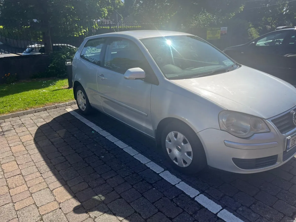 Volkswagen polo - Image 4