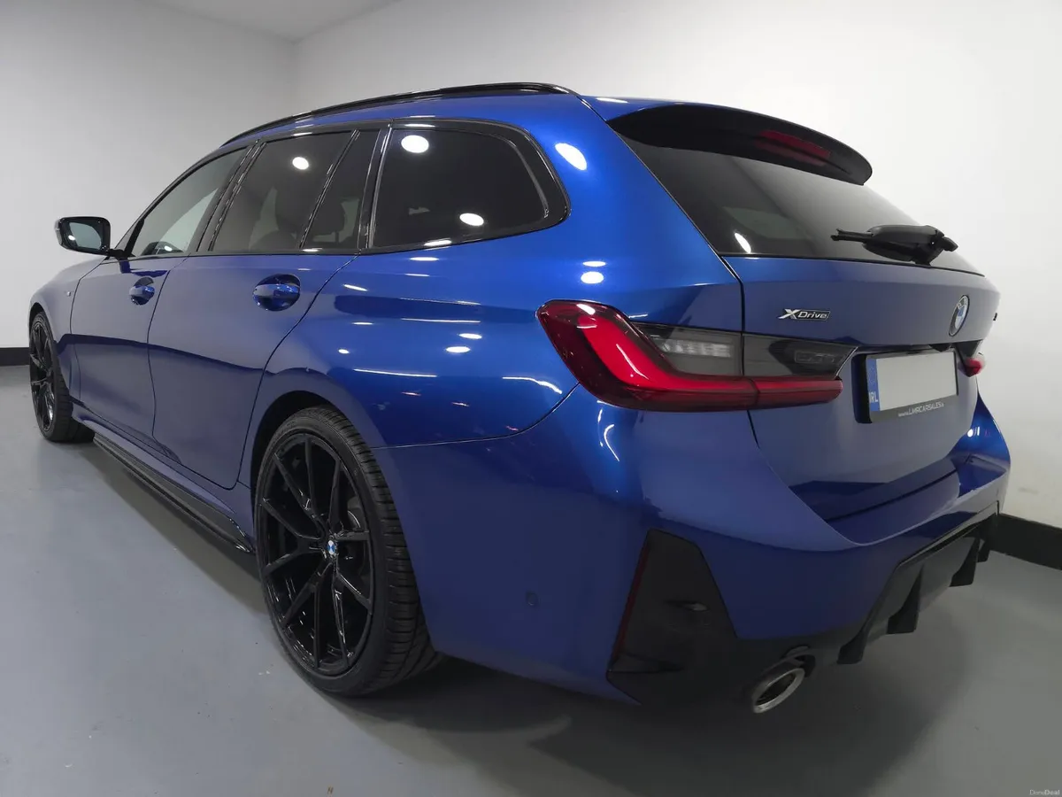 BMW 320D LCI M-SPORT X-DRIVE TOURING - Image 2