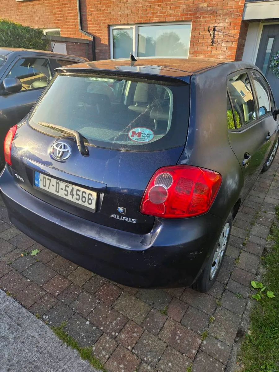 07 Toyota Auris 1.4 Petrol – €850 ONO (New Clutch) - Image 2