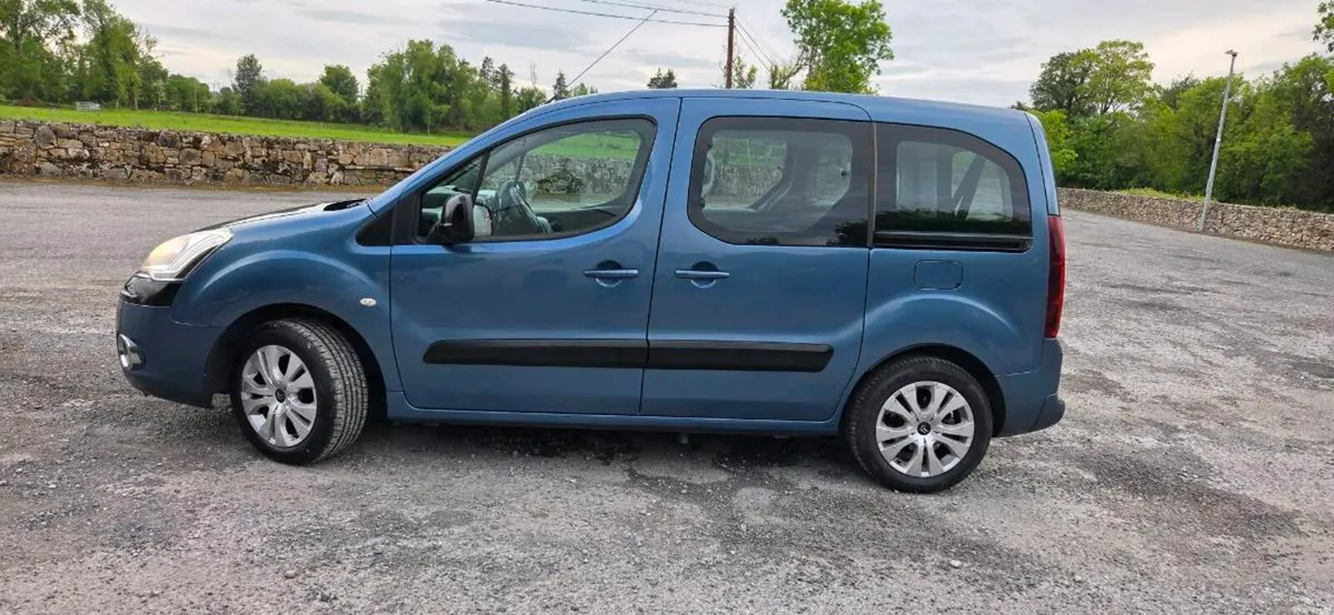 2014 Citreon Berlingo Multispacewheelchair vehicle - Image 3