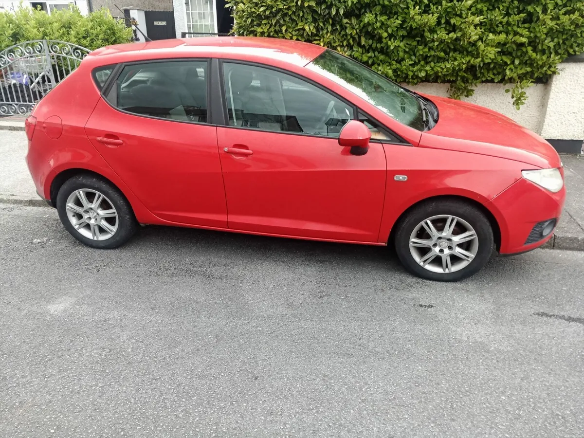 SEAT Ibiza 2008 - Image 2