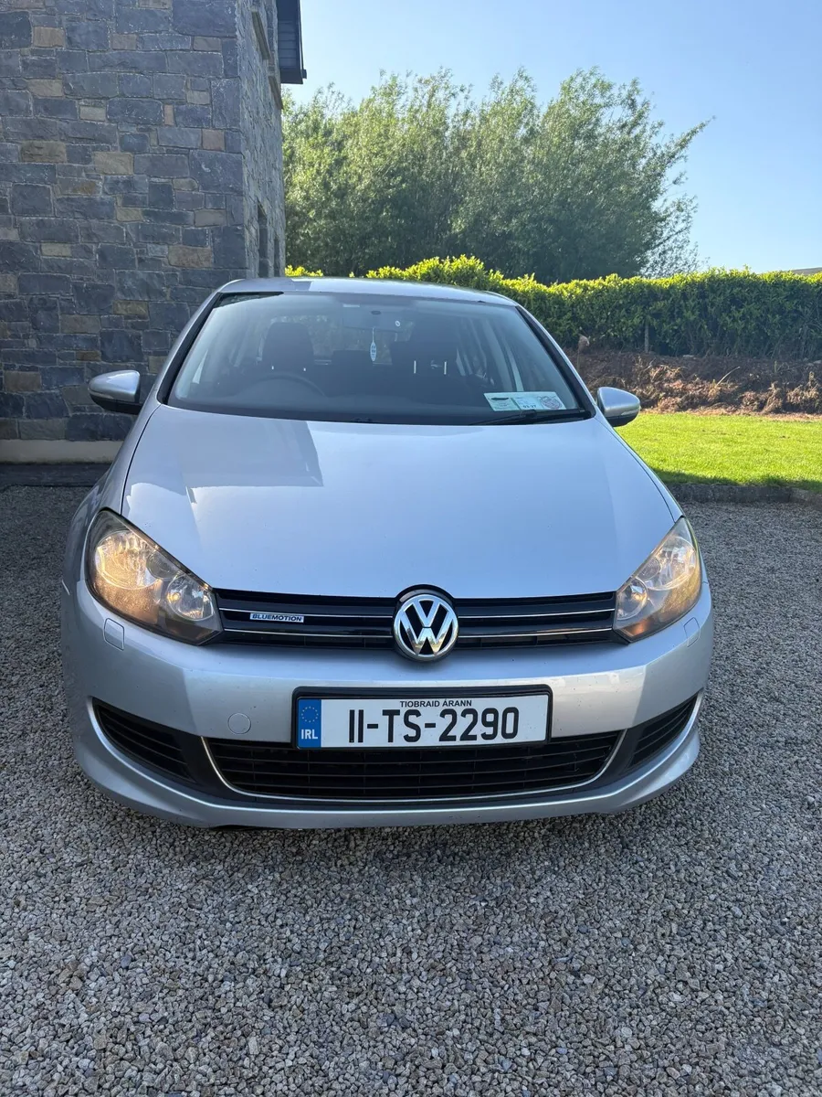 2011 Volkswagen Golf TDI blue motion - Image 1