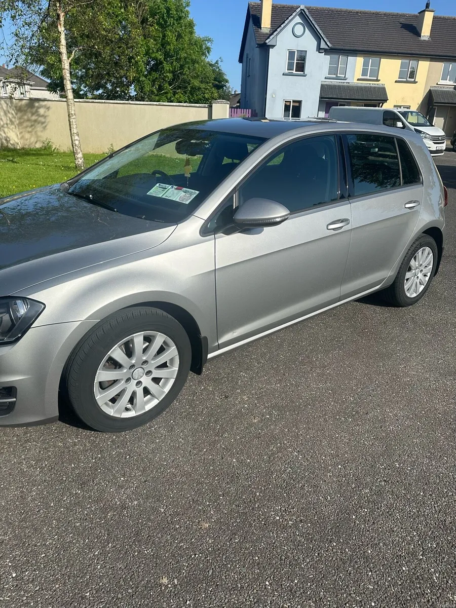 Volkswagen Golf 2016 - Image 2