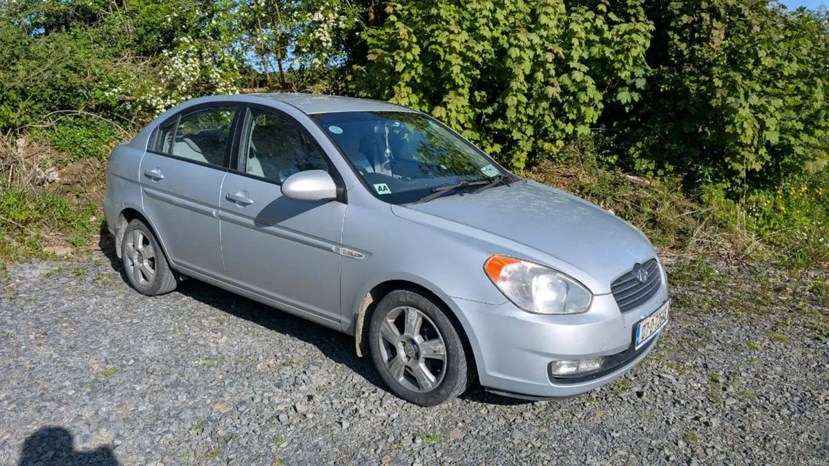 Hyundai accent. NCT 03/27 - Image 1