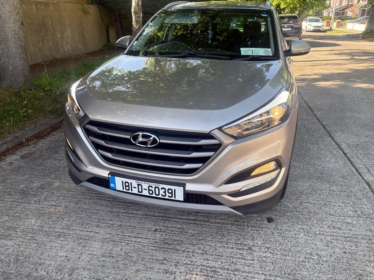 2018 Hyundai Tucson - Image 2