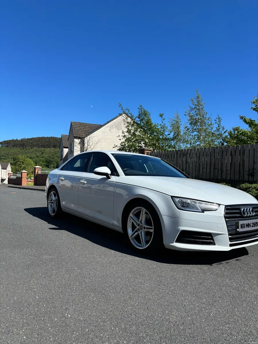 Car - Image 3