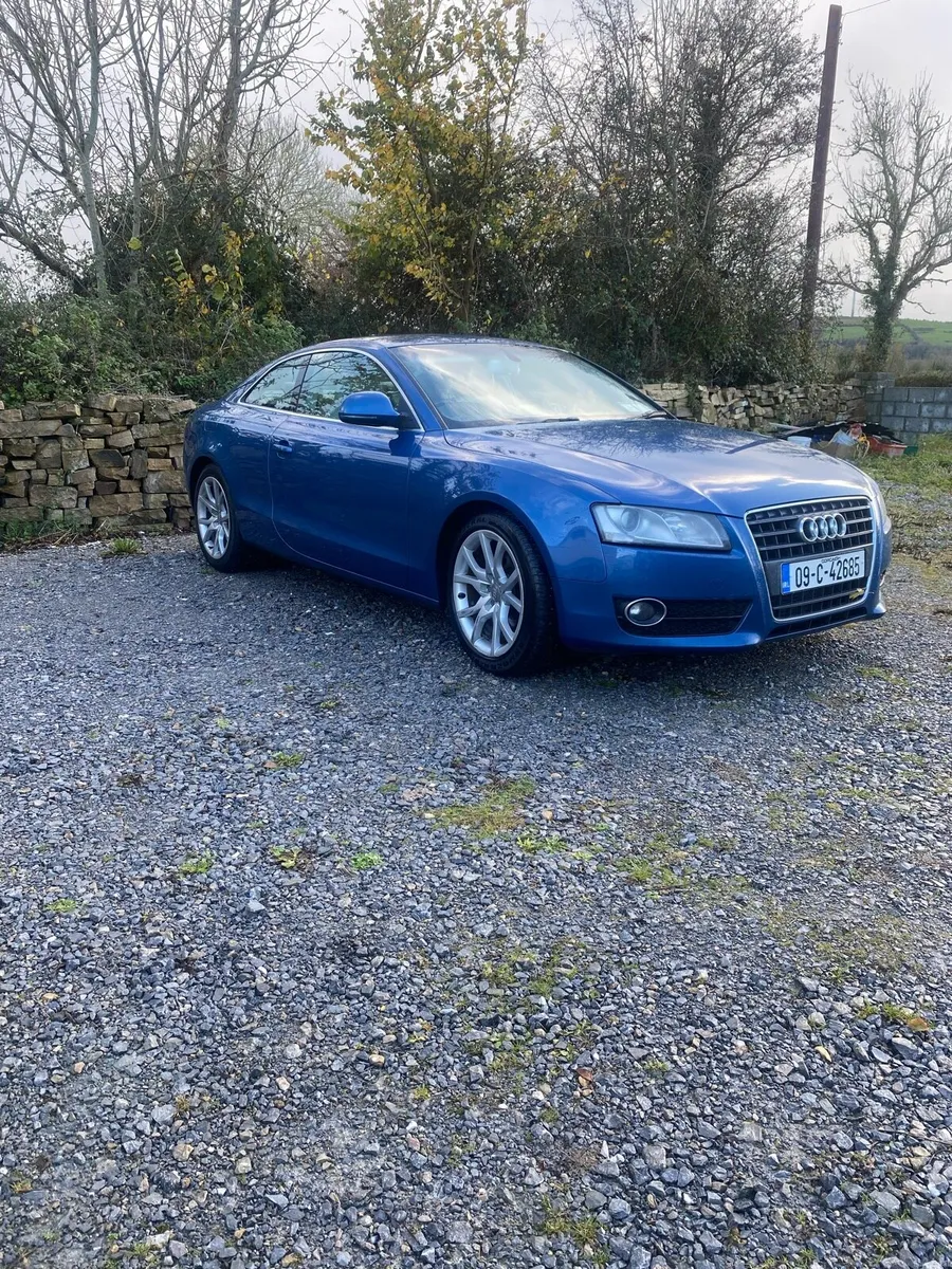 Audi A5 - Image 1