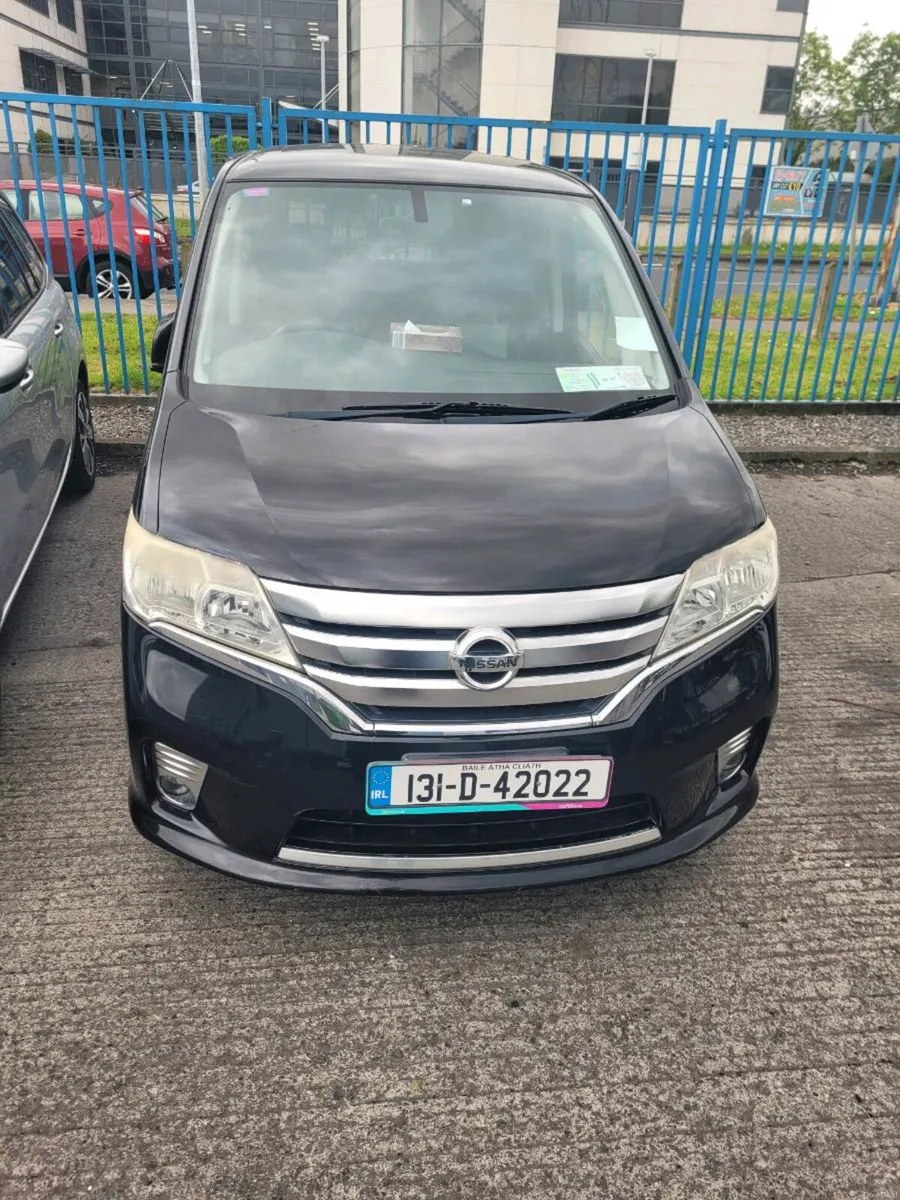 2013 Nissan serena 2.0 hybrid automatic 8 seaters - Image 1