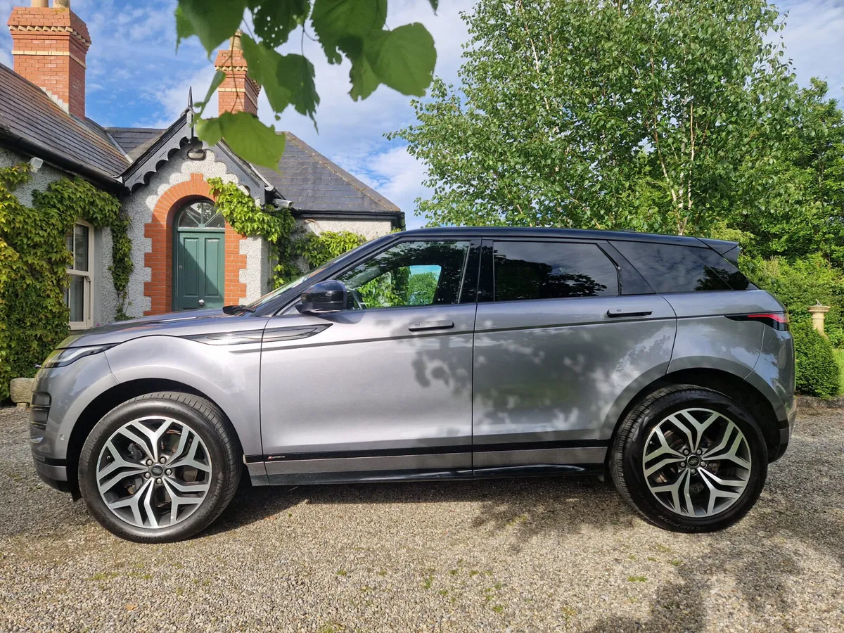✅ R-Dynamic. Automatic. 4x4 Pan roof 2-YR-Warranty - Image 1
