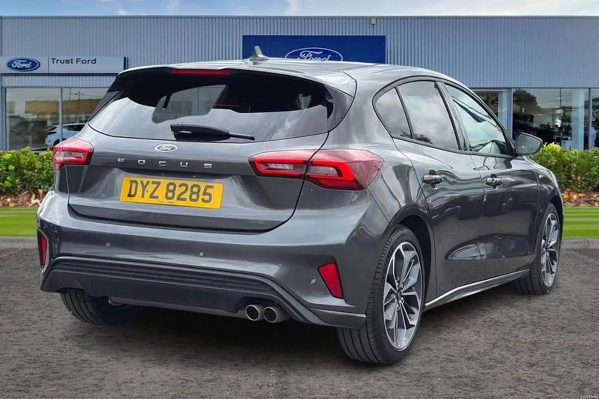 Ford Focus ST-Line X - Image 4