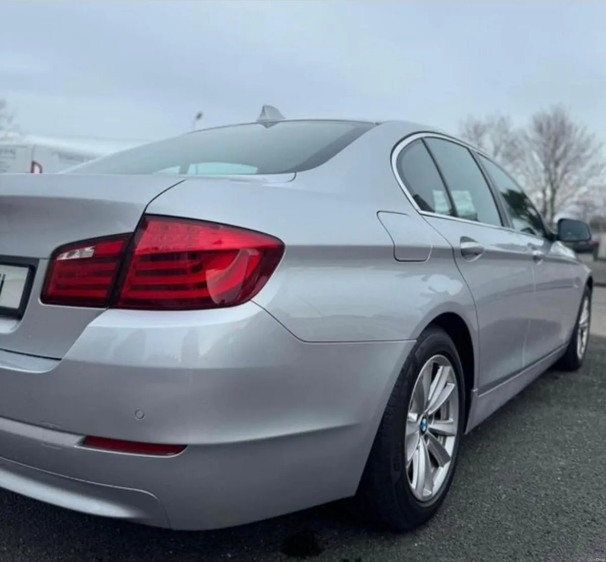 BMW 520D 2011 - Image 5