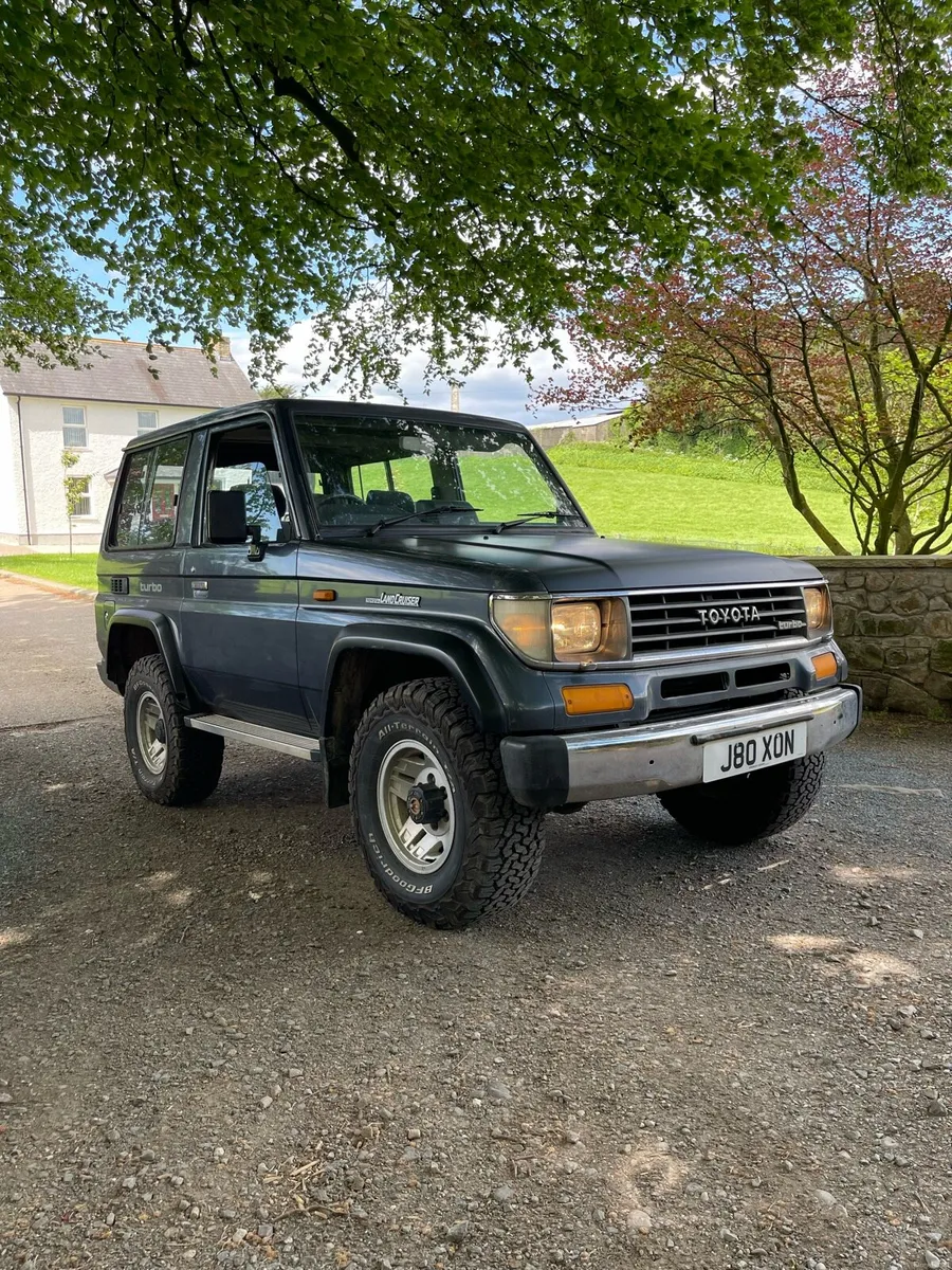 1992 toyota landcruiser 70 vx 2.4td manual - Image 2
