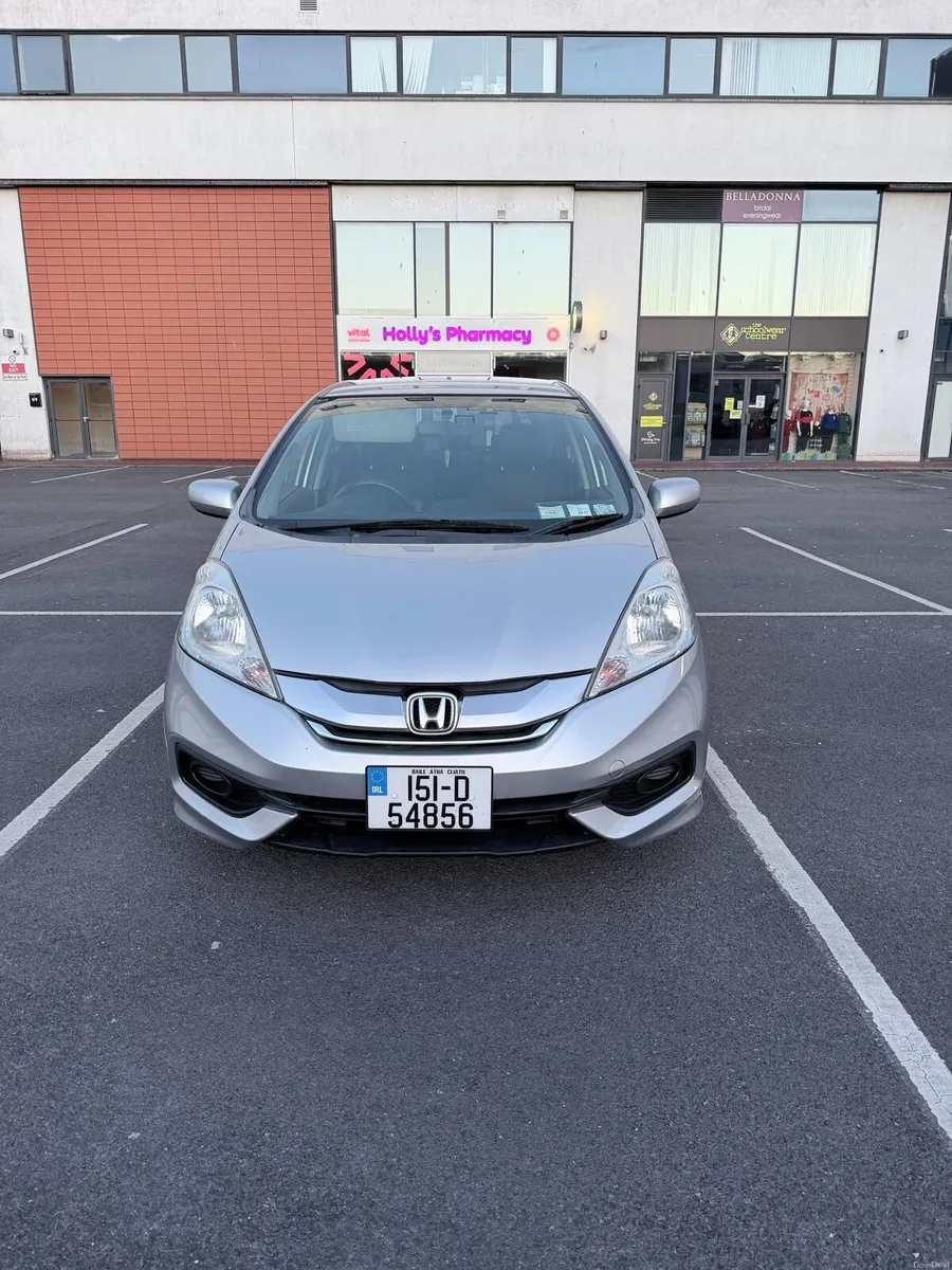 2015 Honda Fit Shuttle Hybrid Automatic - Image 1