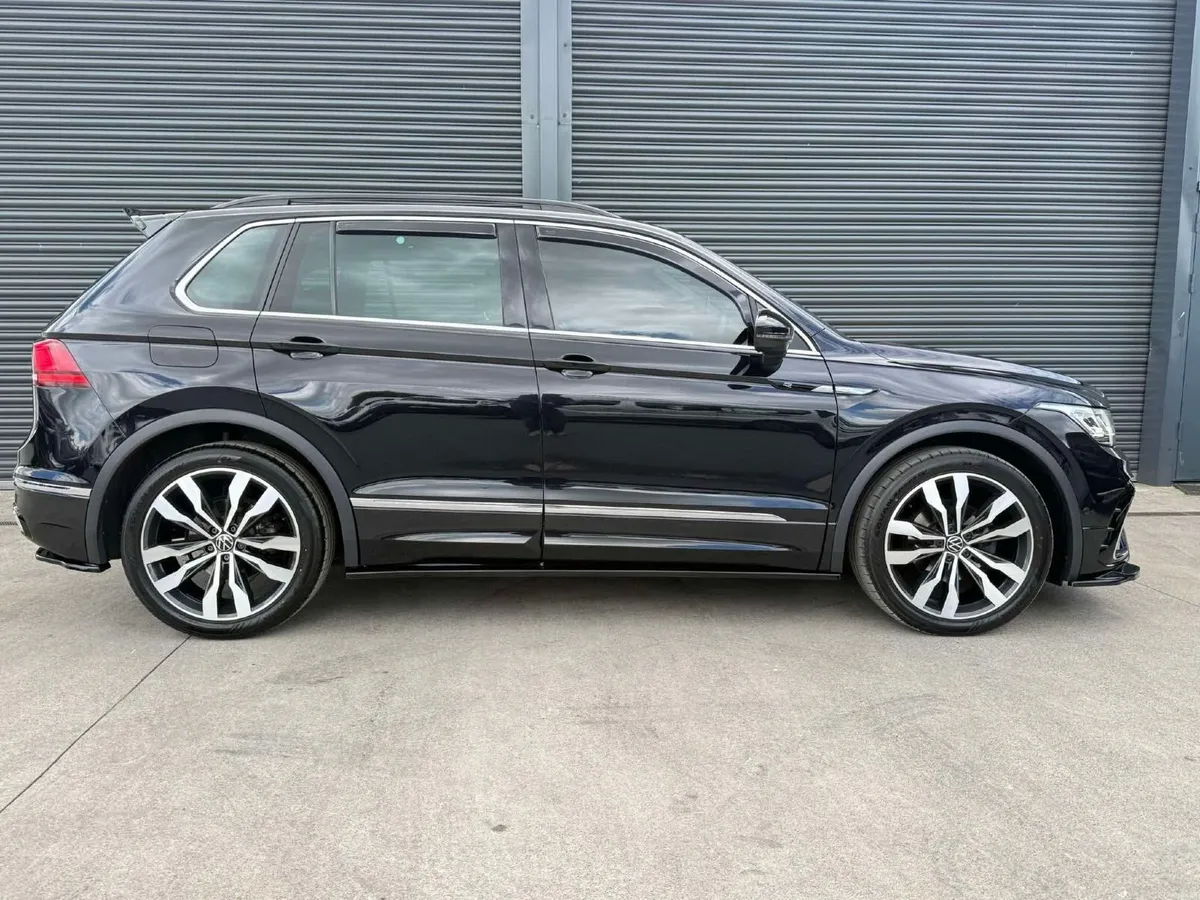 Volkswagen Tiguan 2021 - Image 1