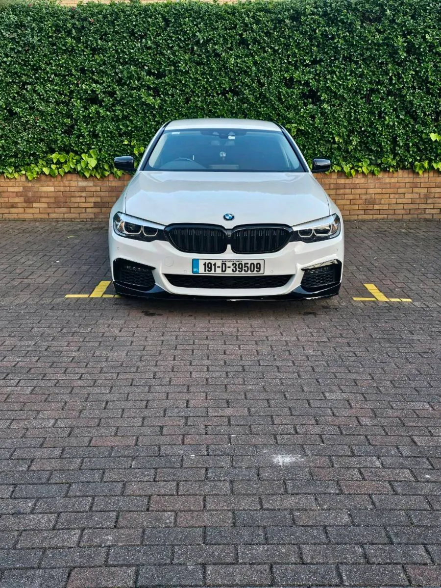 Bmw 520d G30 - Image 1