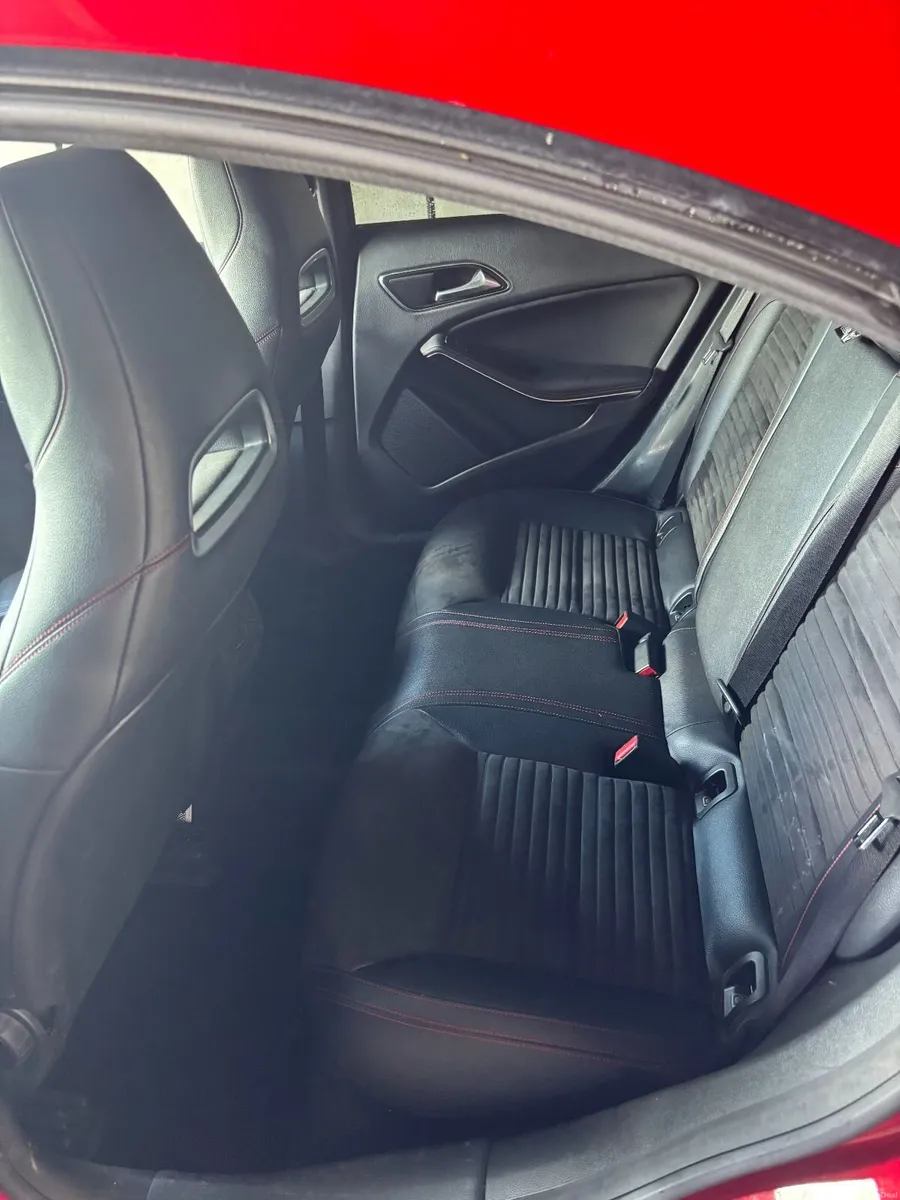 Mercedes-Benz CLA 2016 220d - For Repair - Image 4