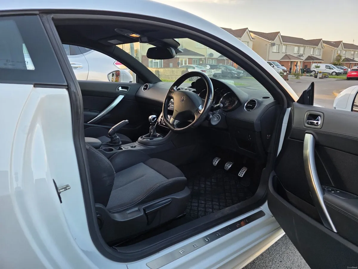 Peugeot RCZ 2014 (Low Mileage) - Image 4