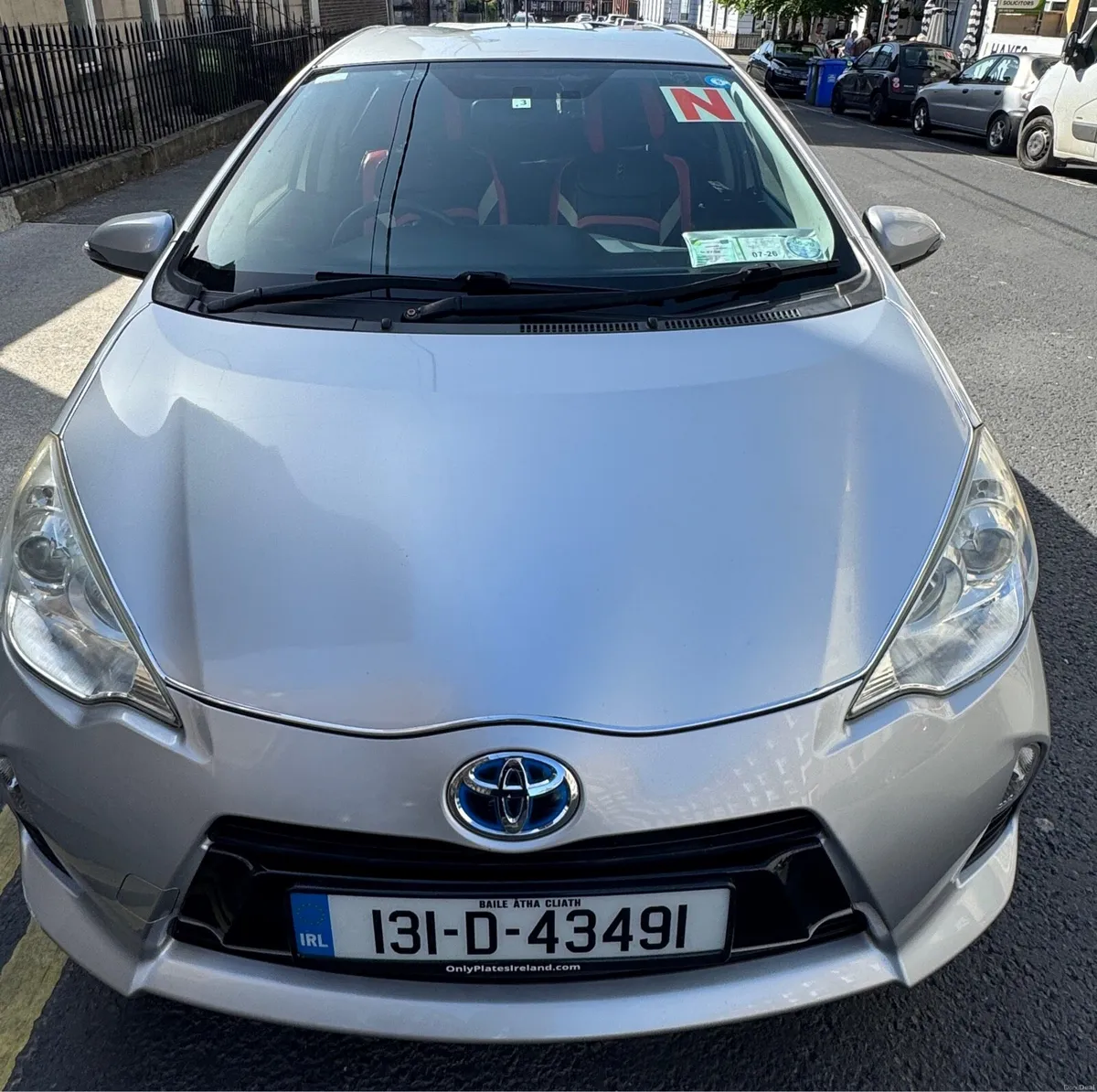 Toyota Aqua 2013 sports - Image 2