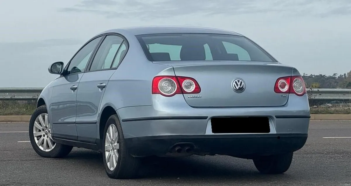 2007 Volkswagen Passat 1.6 FSi Comfortline - Image 3