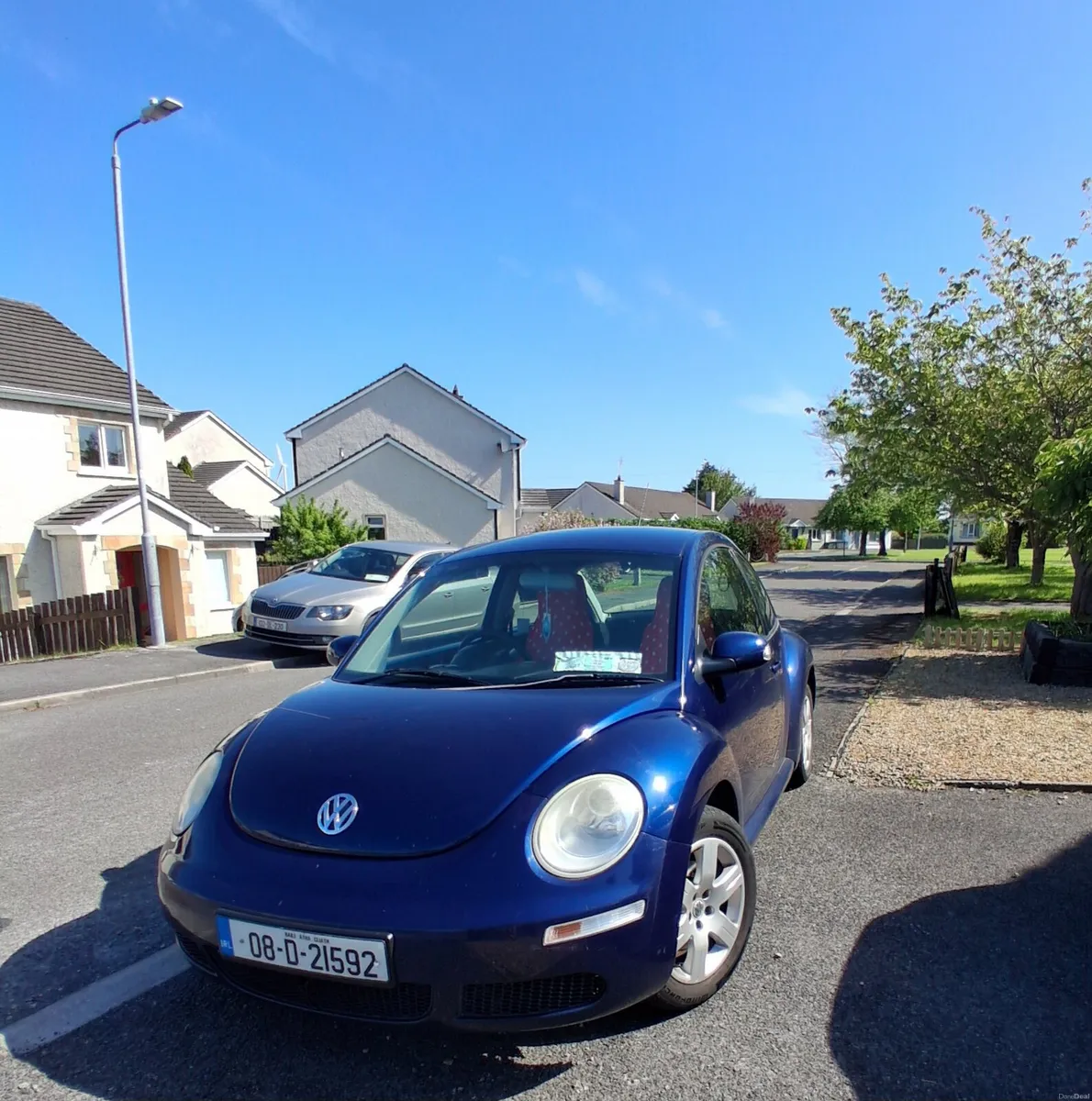 Volkswagen Beetle - Image 1