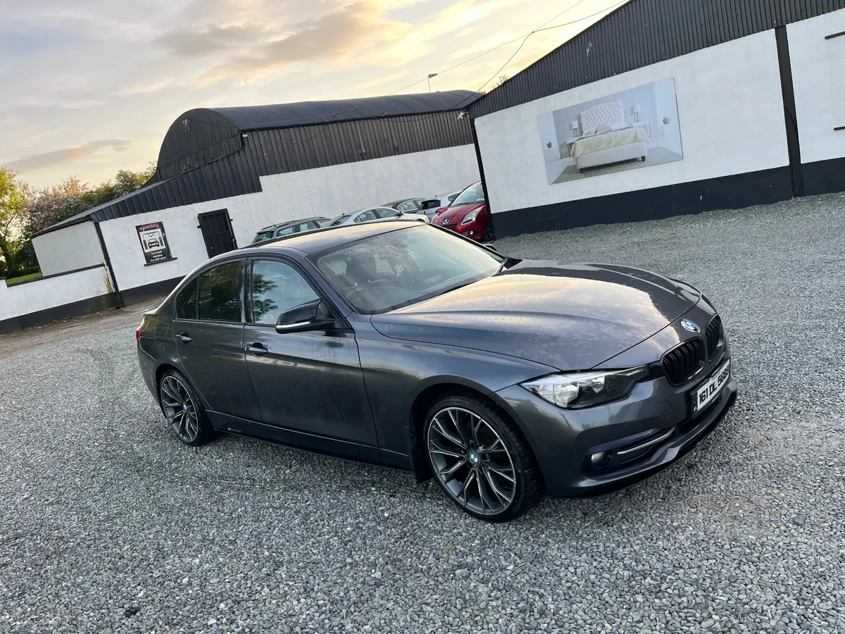 BMW 3-Series 2016 - Image 4