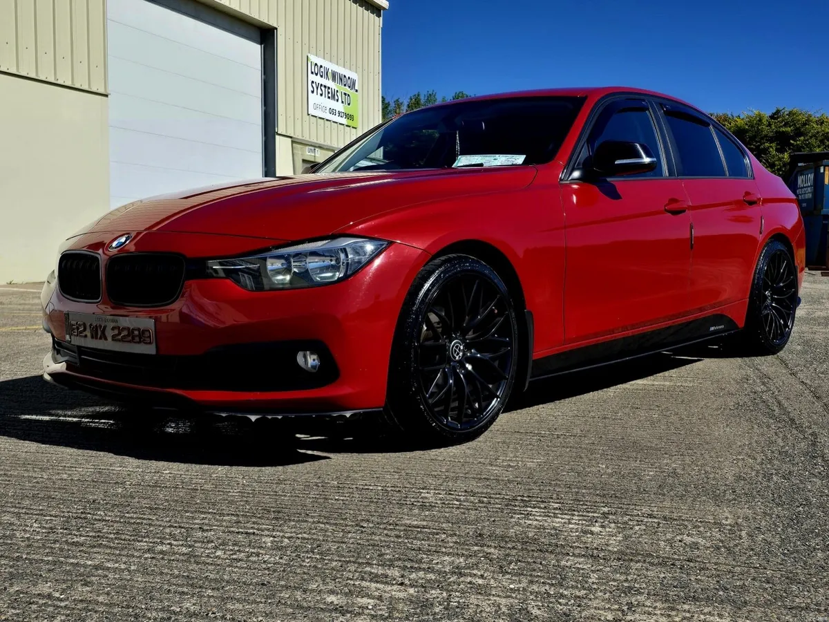BMW 3s M Spot Red - Image 1