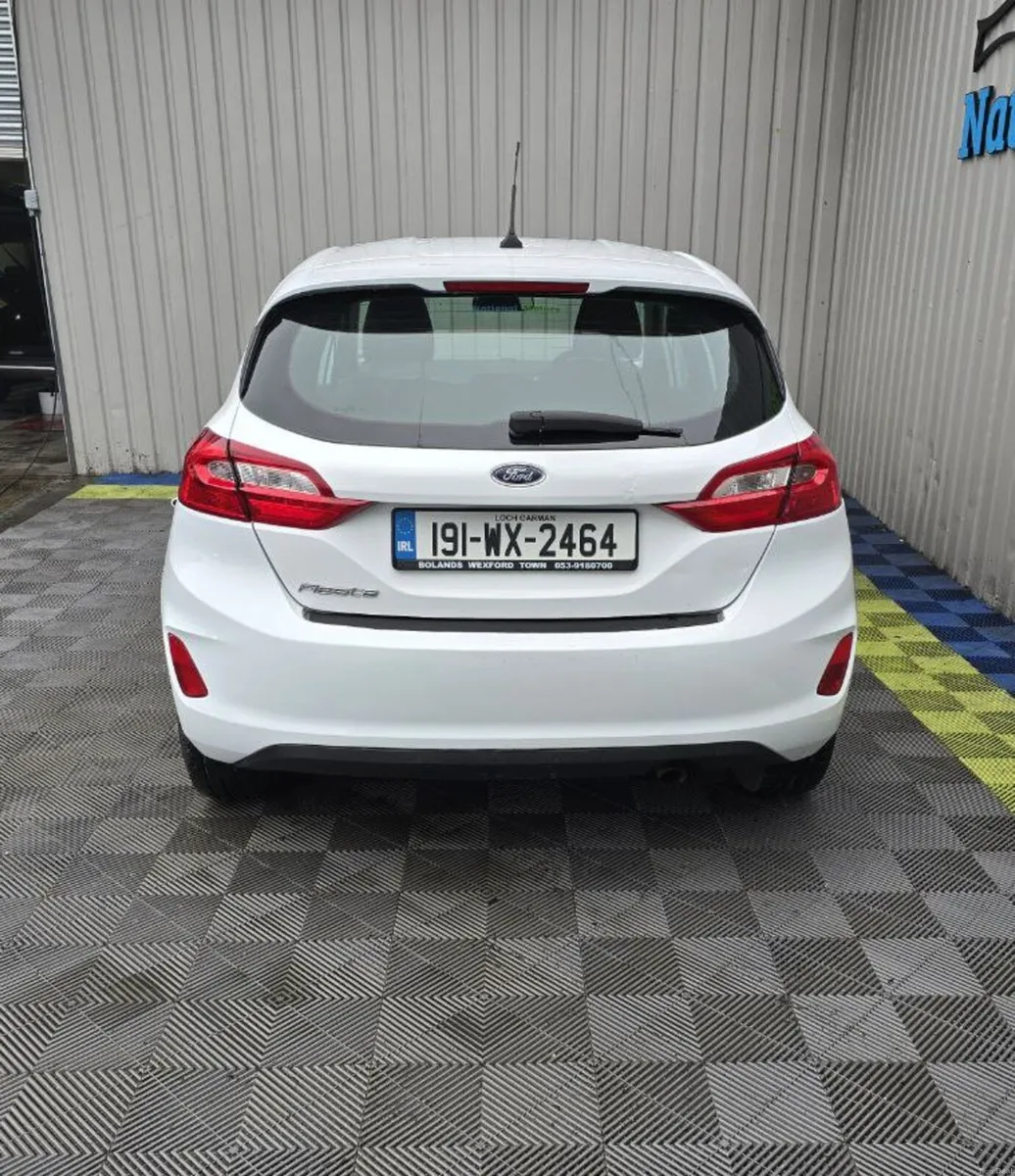 2019 Ford Fiesta Petrol 1.1 Ti-VCT Zetec - Image 4