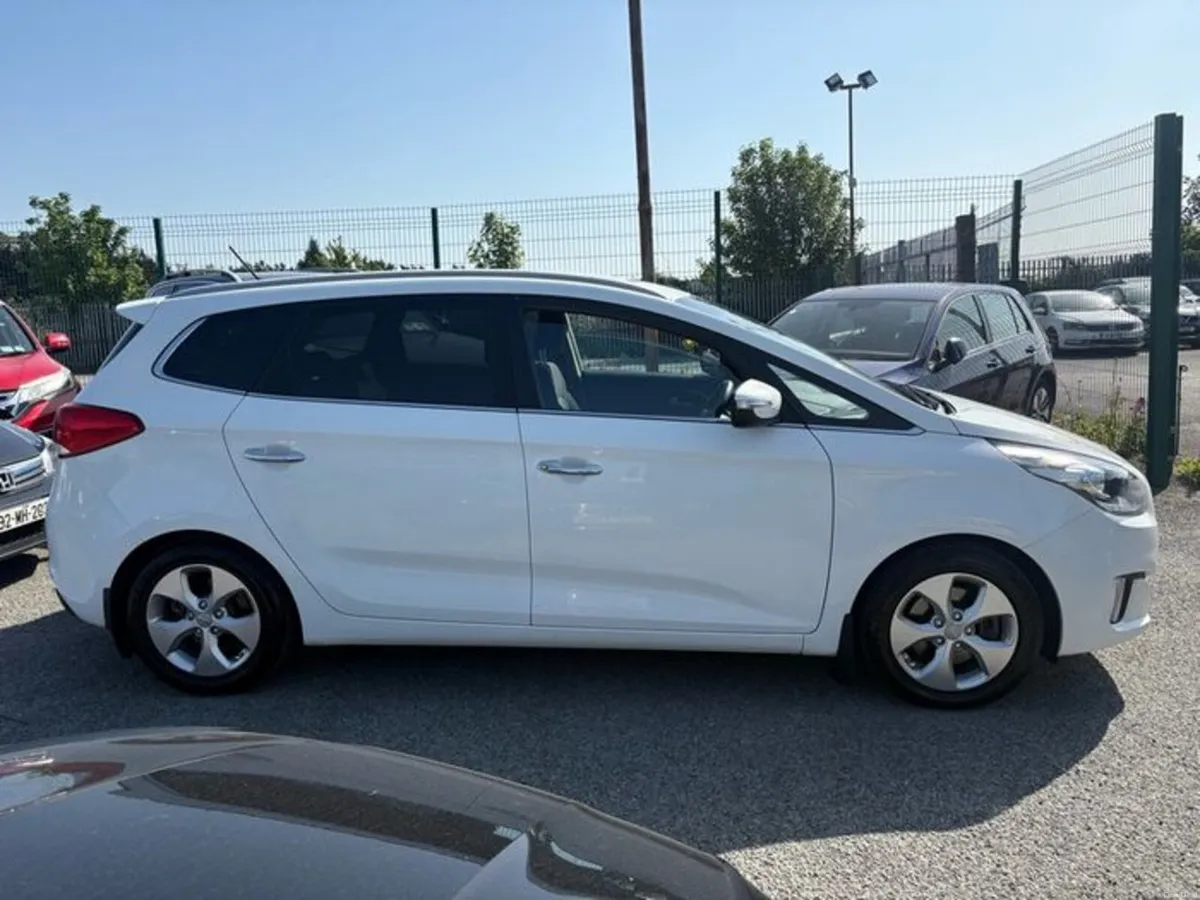 2016 Kia Carens EX 1.7L Diesel New NCT Low Miles - Image 2