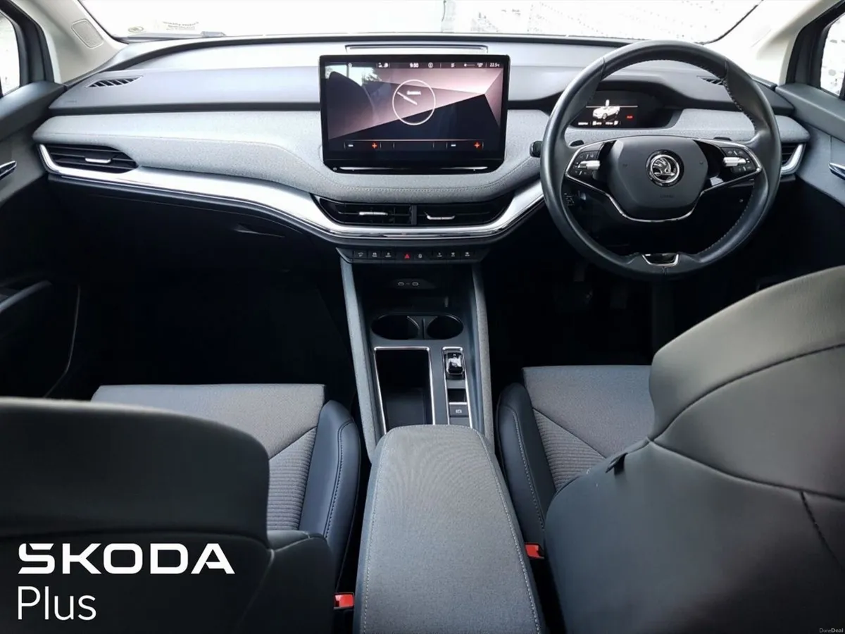 Skoda Enyaq IV 80 RWD - Image 2