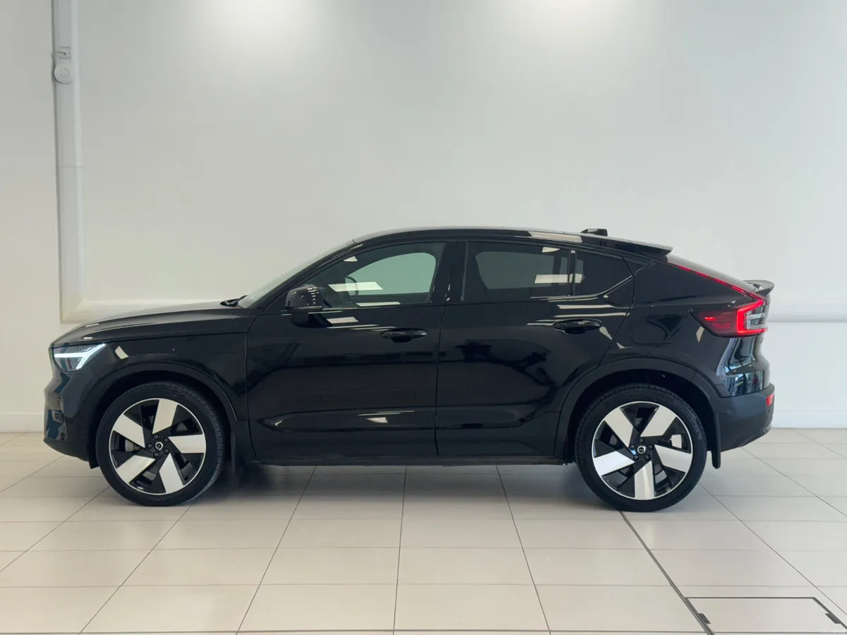 Volvo C40 2023 - Image 3