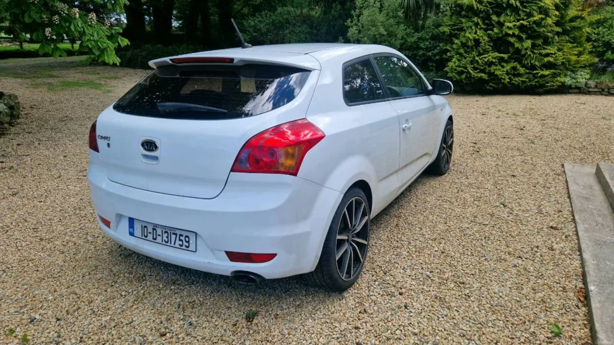 Kia Ceed 1.4L Petrol - Image 2
