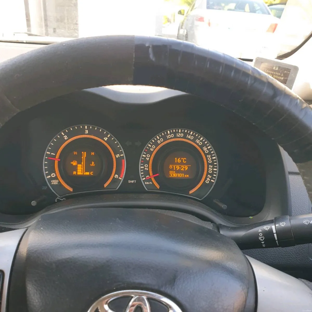 Car - Image 3