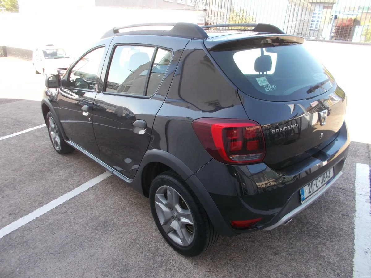 2021 Dacia Sandero Stepway - Image 3