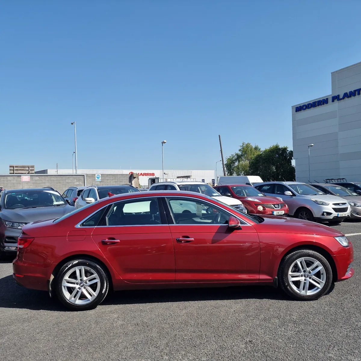 Audi A4 2016 Automatic 1.4TFSI 150HP S tronic - Image 4