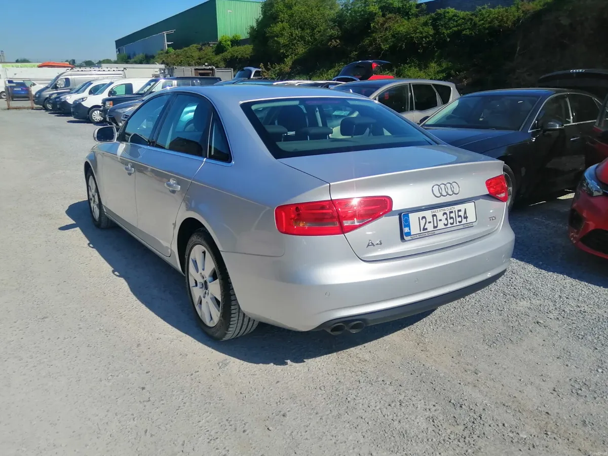 Audi A4 2012 - Image 4
