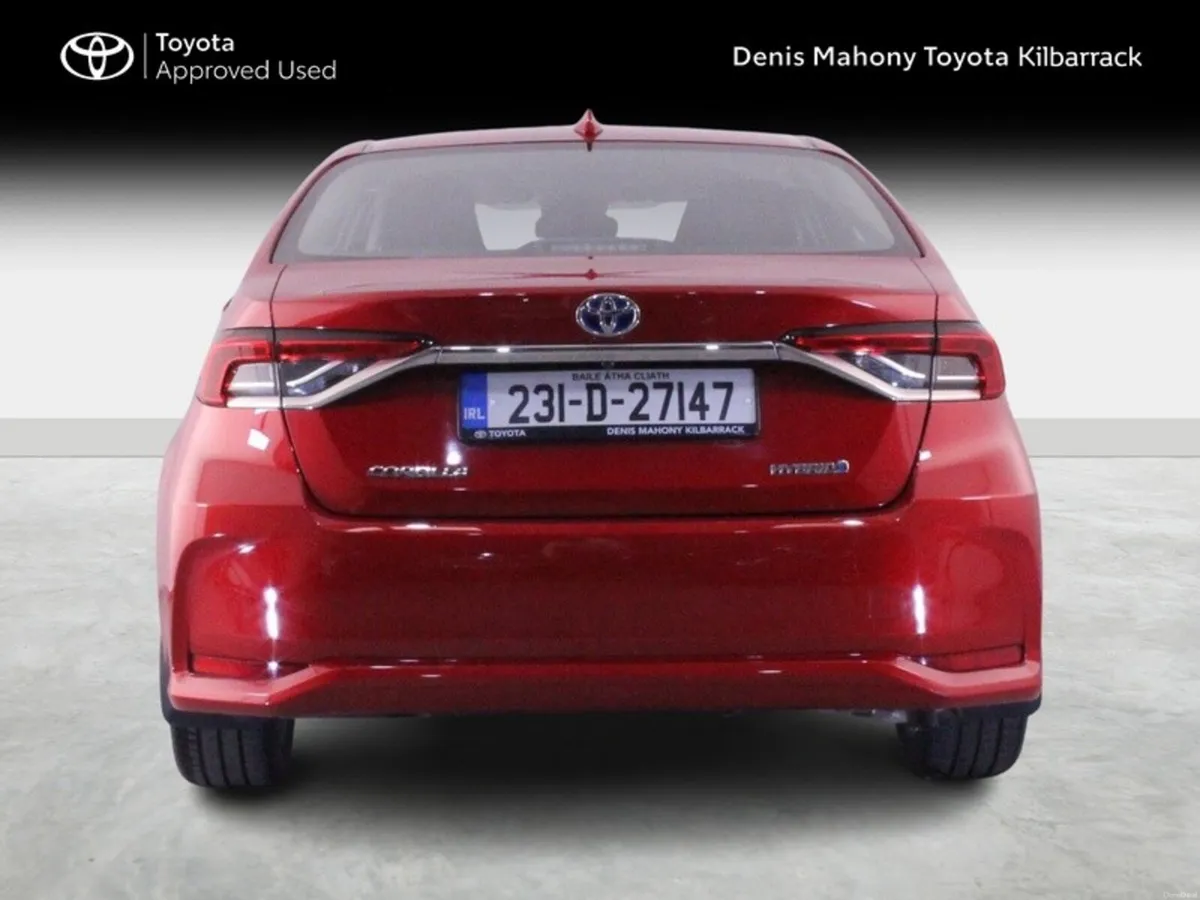 Toyota Corolla LUNA SALOON - Image 4