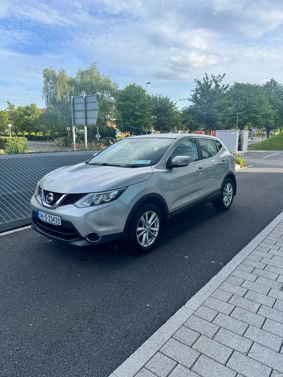 Nissan qashqai(Tax&NCT)(New chain) - Image 1