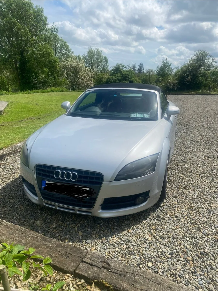 Car - Image 3