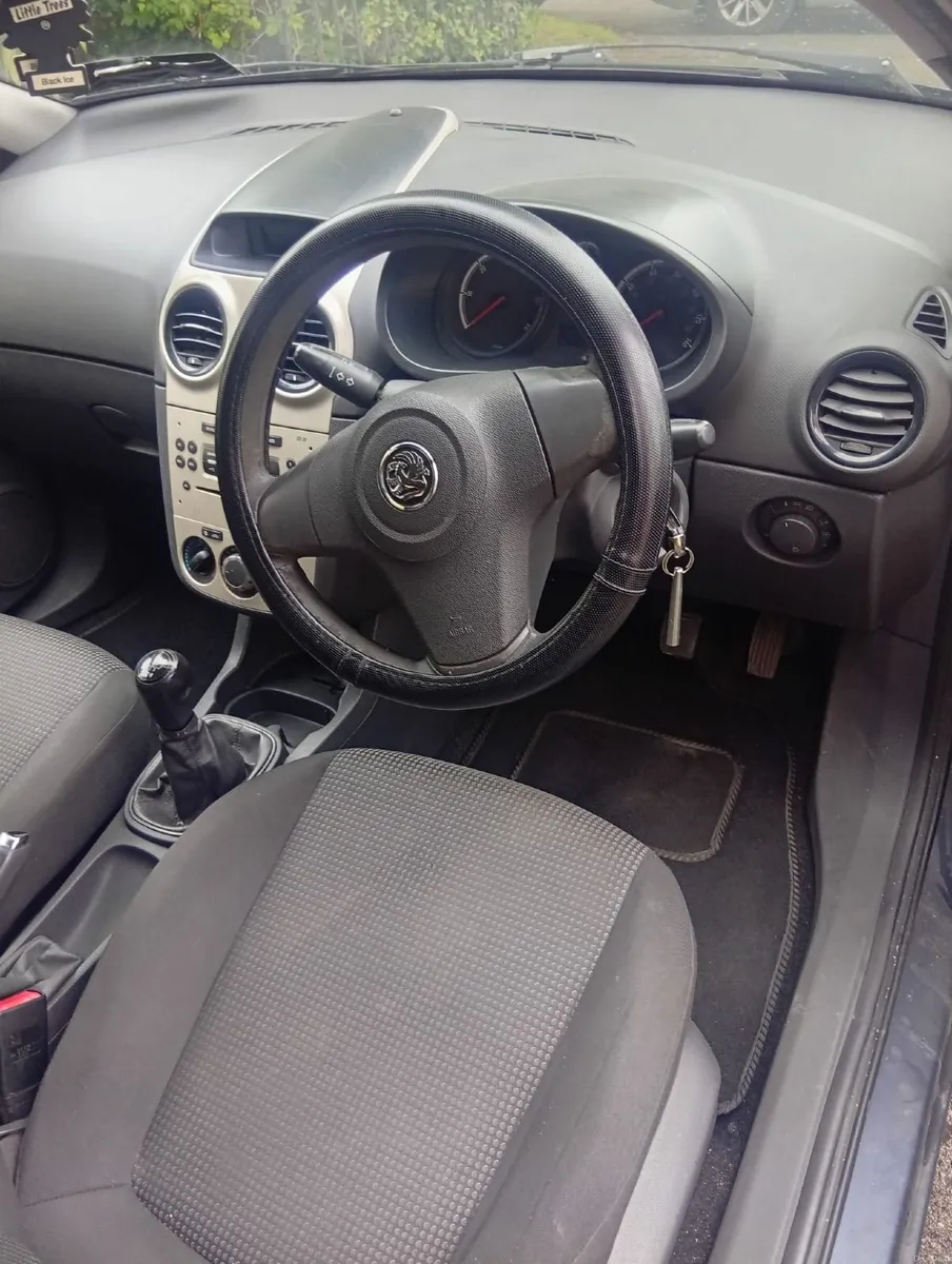 Vauxhall Corsa 2008 - Image 4
