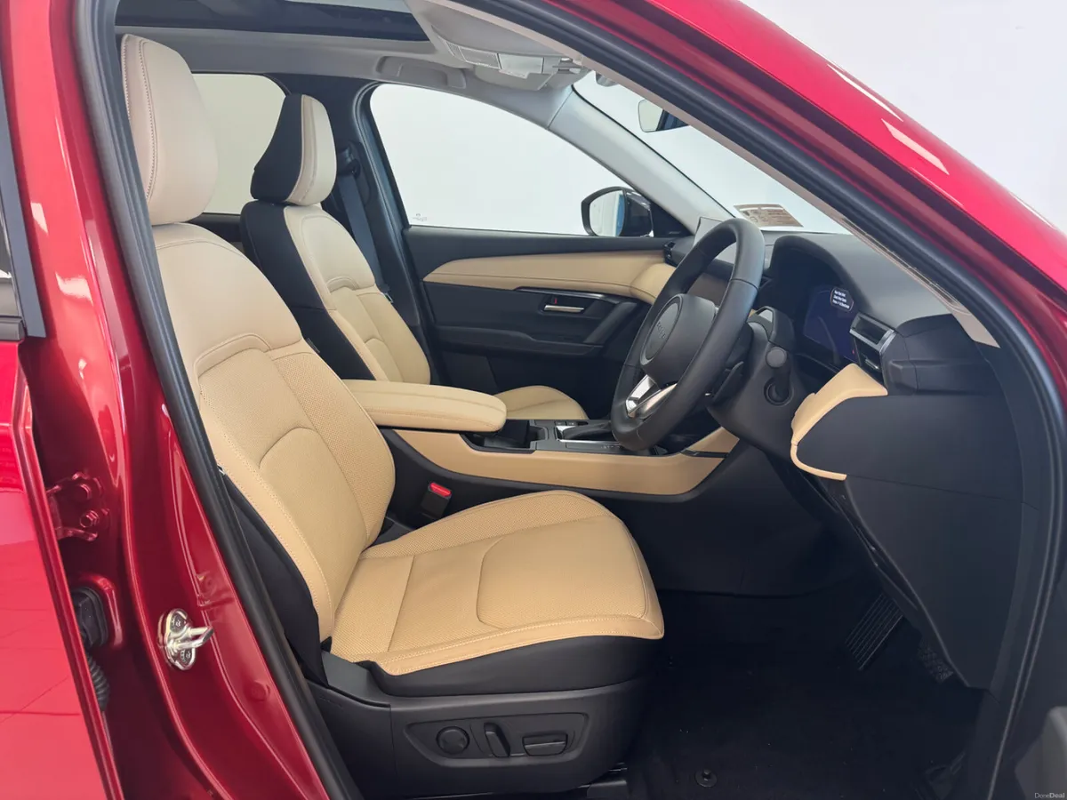 Mazda CX-5 Homura top spec 2026 - Image 3