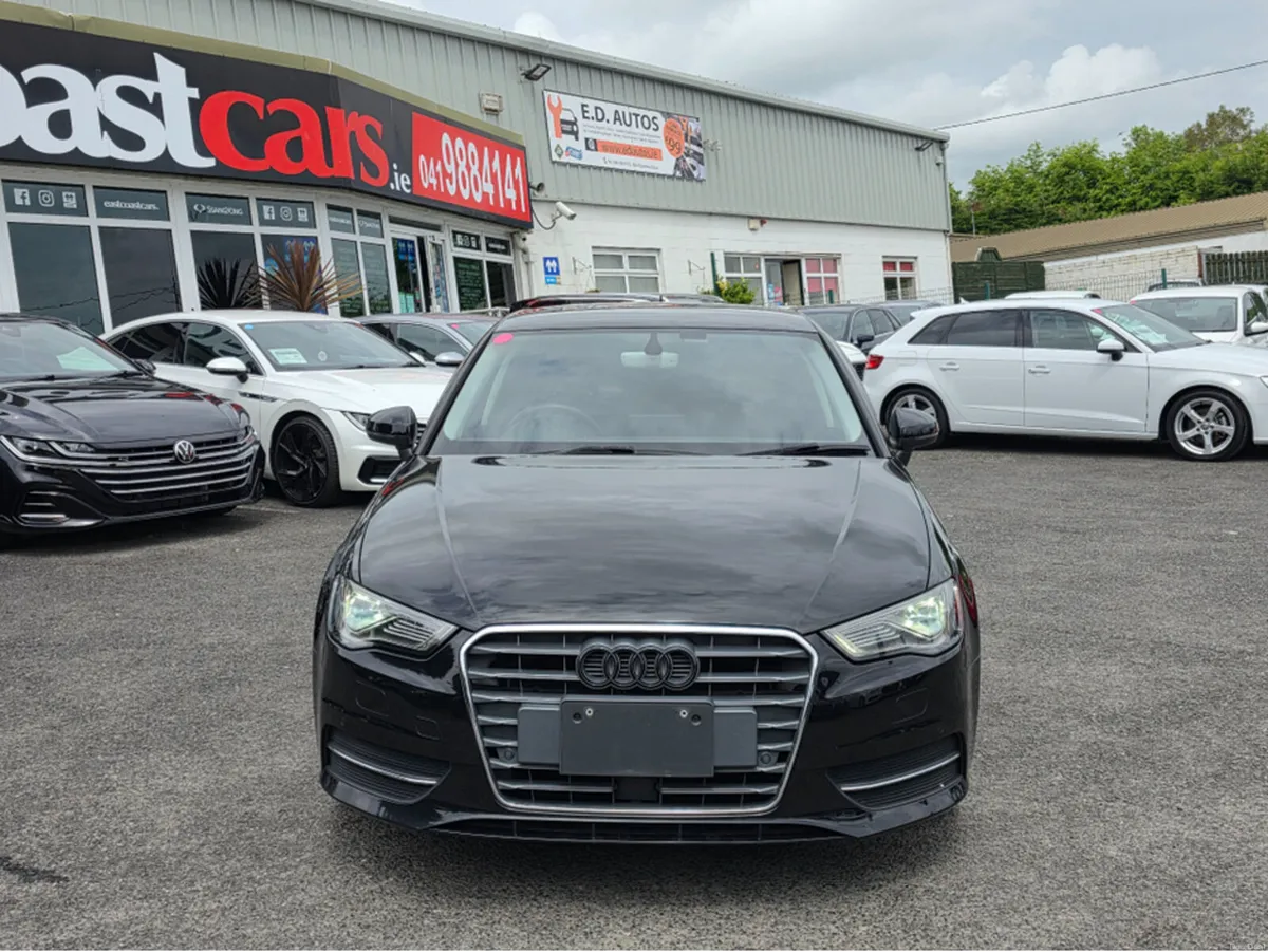 Audi A3 FULL LEATHER SEATS  HEATED ELECTRIC SEATS - Image 6