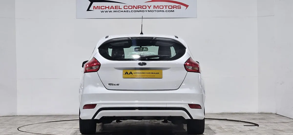 Ford Focus ST LINE - FINANCE AVAILABLE - Image 5