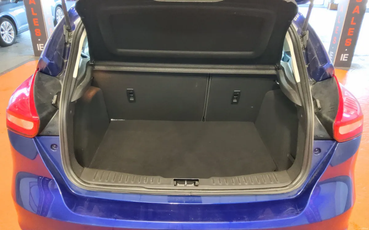 Ford Focus 2017 - Image 4